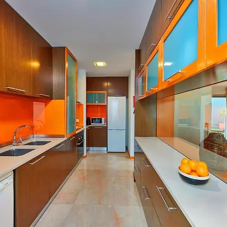 Gorgeous Townhouse In Centre, Shared Pool Dom wakacyjny Tavira