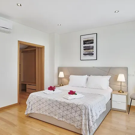 Gorgeous Townhouse In Centre, Shared Pool Tavira