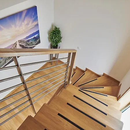 Gorgeous Townhouse In Centre, Shared Pool Σπίτι διακοπών